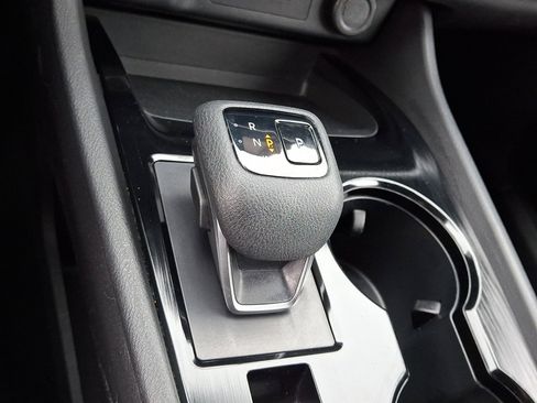Used 2023 Nissan Rogue SV FWD image 27