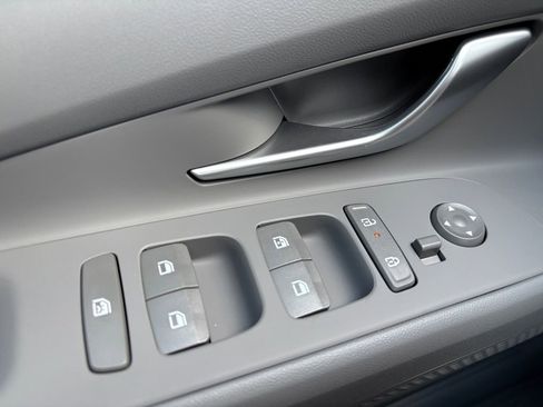 New 2026 Hyundai Elantra Sport image 12