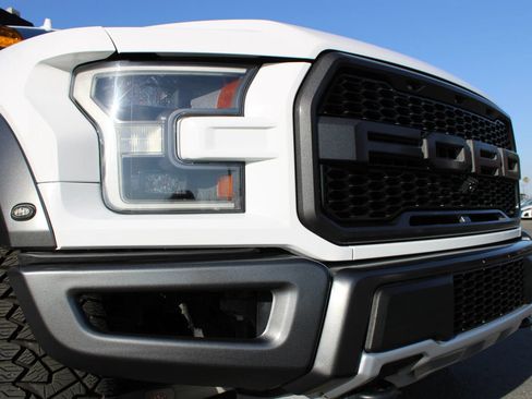 Used 2019 Ford F150 Raptor w/ Equipment Group 802A Luxury AWD/4WD image 5