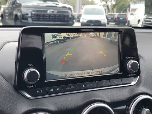 Used 2020 Nissan Sentra S image 25