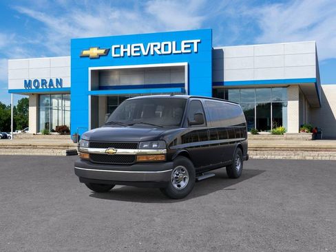 New 2026 Chevrolet Express 2500 LT w/ LT Preferred Equipment Group image 8