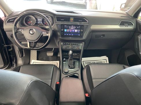 Used 2018 Volkswagen Tiguan SEL image 14