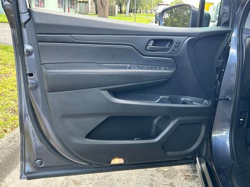 Used 2024 Honda Odyssey EX-L image 48