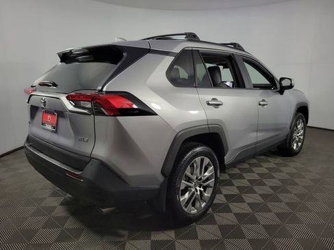 Used 2024 Toyota RAV4 XLE Premium image 8