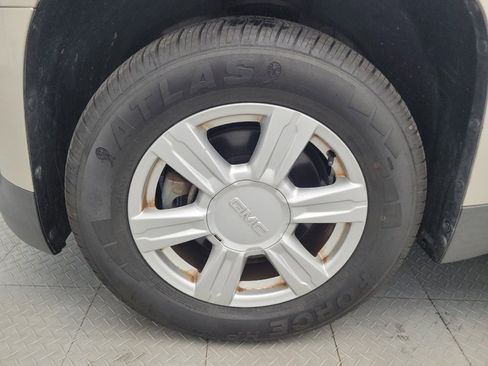 Used 2015 GMC Terrain SLE FWD image 31