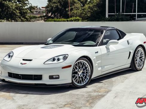 Used 2011 Chevrolet Corvette ZR1 w/ Preferred Equipment Group RWD image 42