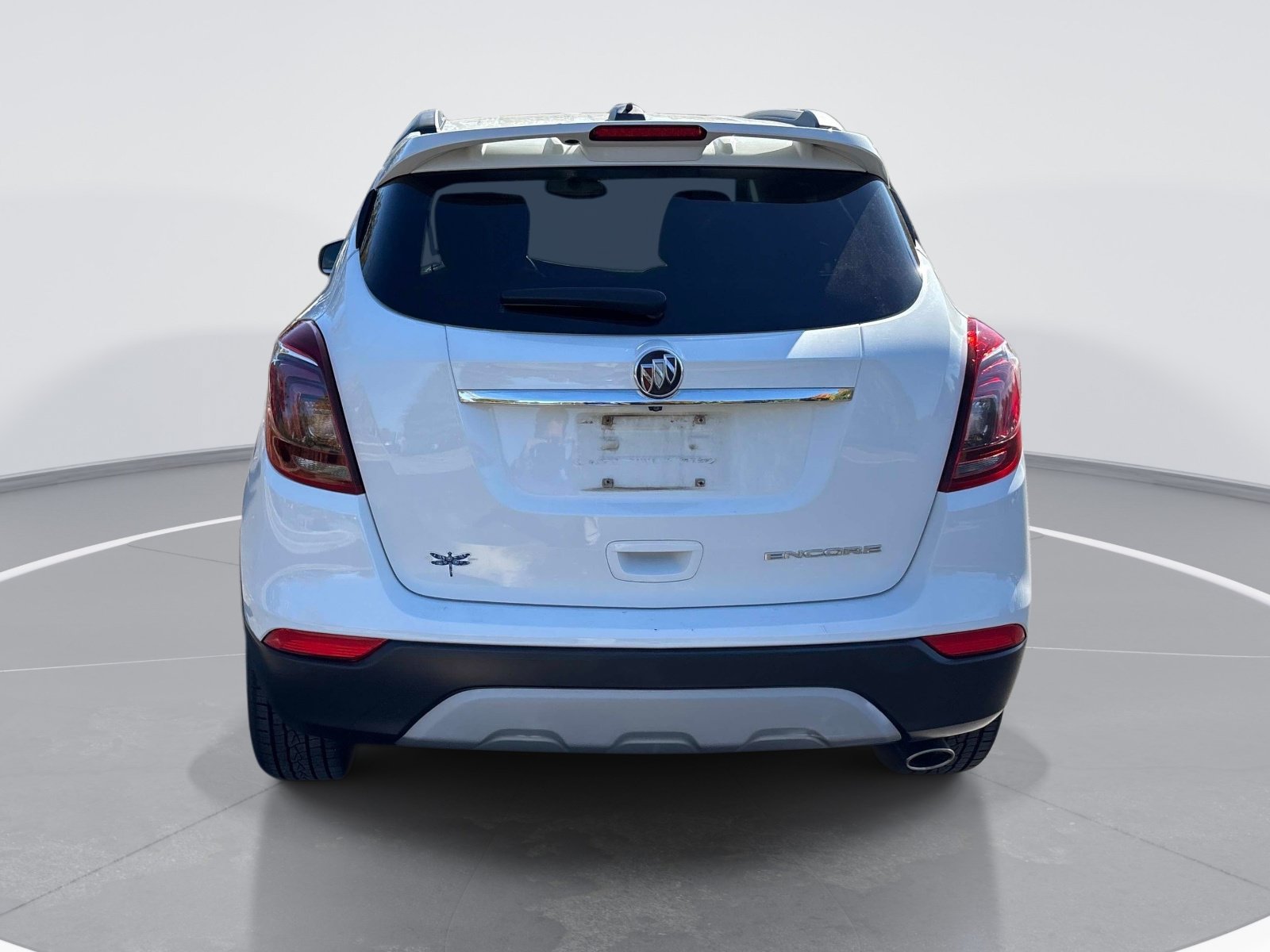Used 2019 Buick Encore Sport Touring FWD image 7