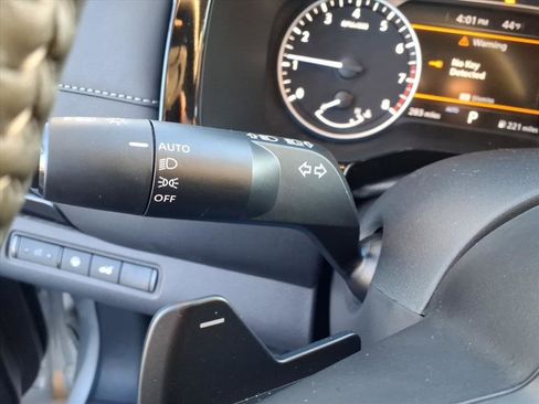 New 2025 Nissan Pathfinder SV image 19