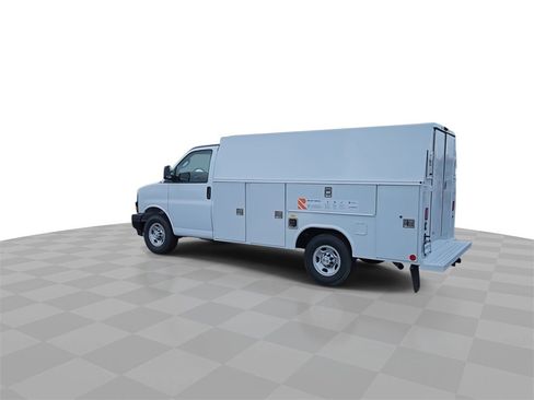 New 2025 Chevrolet Express 3500 Work Van w/ Power Convenience Package image 6