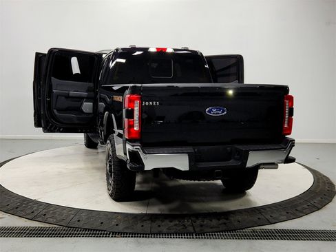 Used 2023 Ford F250 Lariat image 14