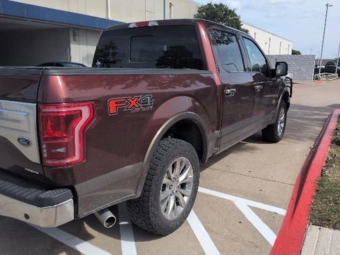 Used 2015 Ford F150 King Ranch w/ Equipment Group 601A Luxury AWD/4WD image 4