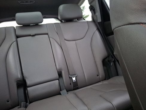 Used 2019 Hyundai Santa Fe Limited image 20