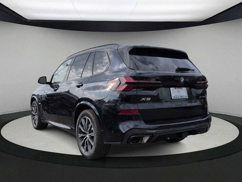 Used 2026 BMW X5 xDrive50e w/ M Sport Package AWD/4WD image 6