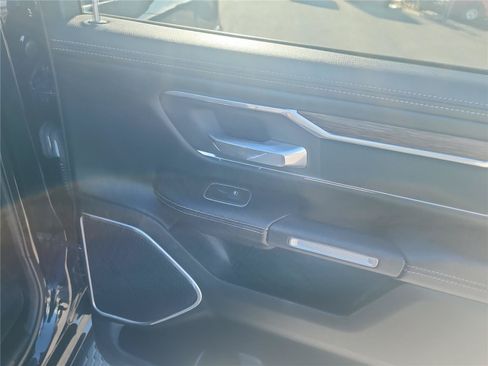 Used 2019 RAM 1500 Laramie RWD image 19