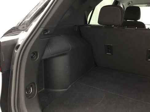 Used 2024 Chevrolet Equinox LT image 17