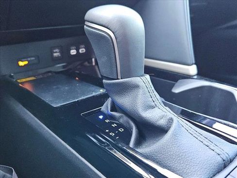 Used 2025 Toyota Camry XSE image 12