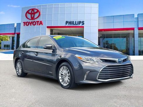 Used 2016 Toyota Avalon Limited image 1