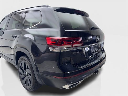 Used 2022 Volkswagen Atlas SE image 19