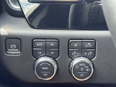 Certified 2024 GMC Sierra 1500 Elevation w/ Elevation Premium Package AWD/4WD image 18