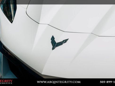 Used 2023 Chevrolet Corvette Z06 w/ Z07 Performance Package RWD image 10