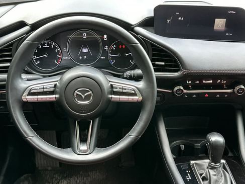 Used 2022 MAZDA MAZDA3 s FWD image 16
