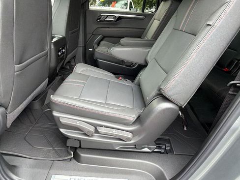 New 2026 Chevrolet Suburban RST w/ Comfort Package AWD/4WD image 20