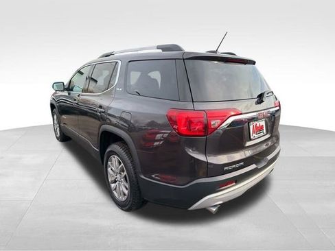Used 2017 GMC Acadia SLE image 8