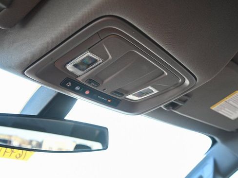 Used 2019 Chevrolet Silverado 1500 RST image 41