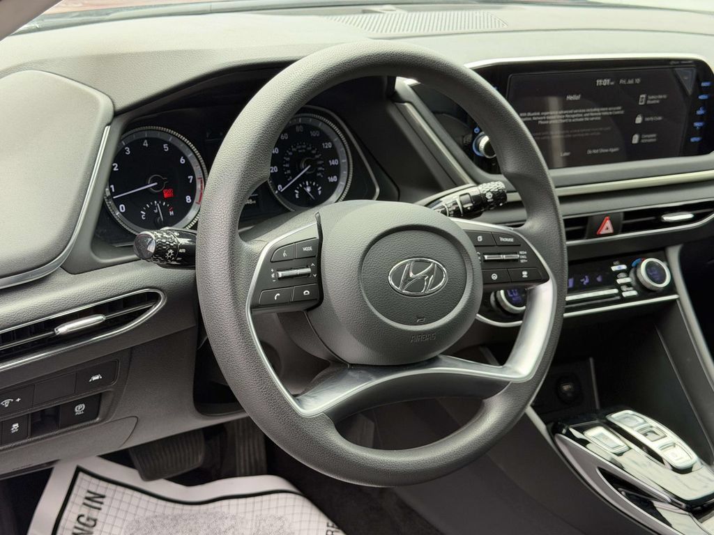 Certified 2023 Hyundai Sonata SEL FWD image 15