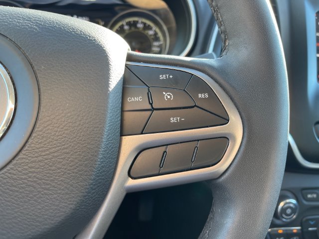Used 2021 Jeep Cherokee Latitude Lux AWD/4WD image 25