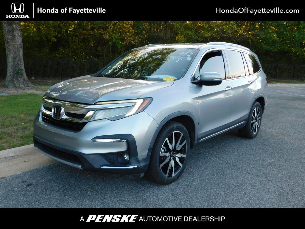 Used 2019 Honda Pilot Touring image 1