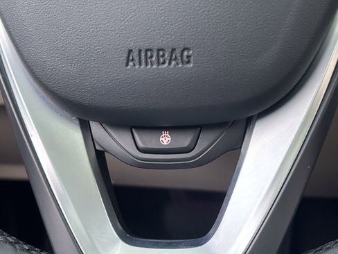 Certified 2023 BMW 330i xDrive Sedan w/ Premium Package image 27