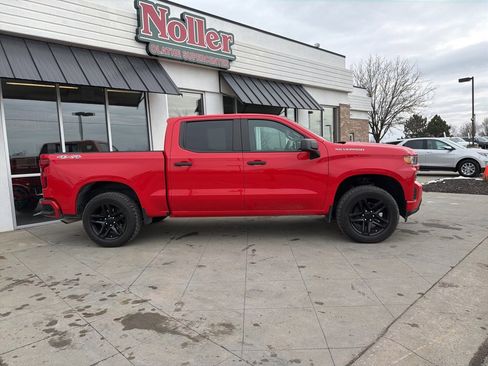 Used 2021 Chevrolet Silverado 1500 Custom image 5
