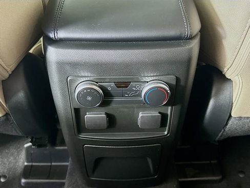 Used 2021 Ford Explorer 2WD image 22