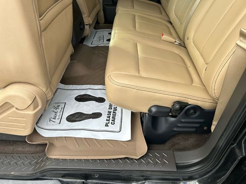 Used 2014 Ford F150 XLT w/ Equipment Group 302A Luxury image 9