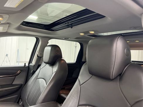 Used 2016 GMC Acadia Denali AWD/4WD image 20