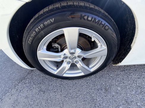 Used 2012 Nissan 370Z Touring RWD image 27