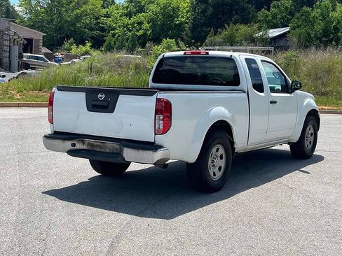Used 2016 Nissan Frontier S RWD image 17