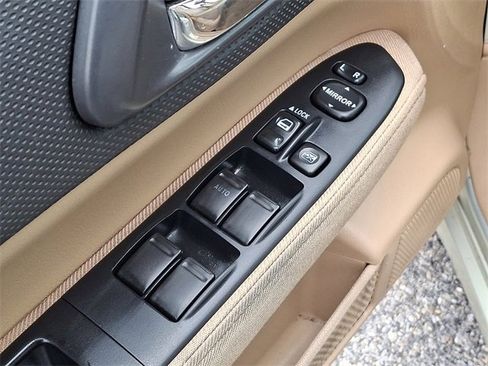 Used 2005 Subaru Forester 2.5XS image 25