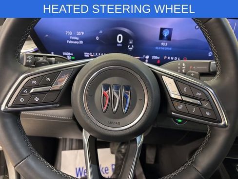 Used 2025 Buick Enclave Preferred image 27
