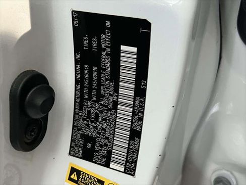 Used 2017 Toyota Highlander XLE w/ Protection Package #3 image 16