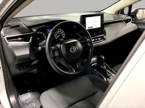Used 2024 Toyota Corolla LE FWD image 18