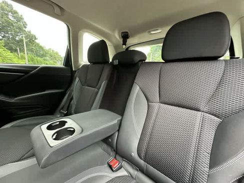 Used 2020 Subaru Forester Premium AWD/4WD image 17