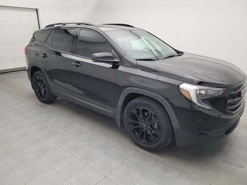 Used 2020 GMC Terrain SLE w/ Elevation Edition FWD image 11