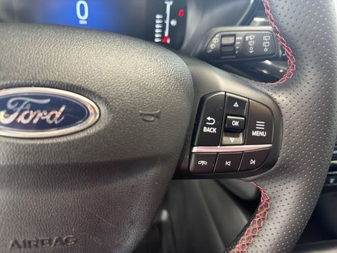 Used 2024 Ford Escape ST-Line w/ Tech Pack #1 AWD/4WD image 32