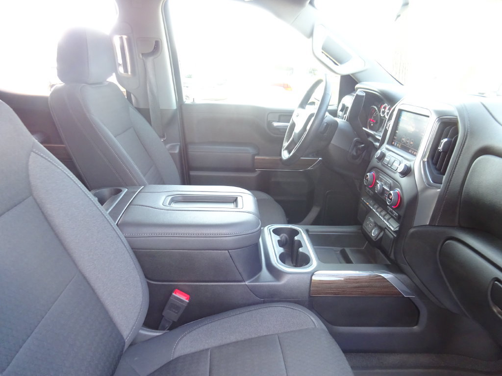 Certified 2022 Chevrolet Silverado 1500 LT Trail Boss w/ Safety Package AWD/4WD image 17