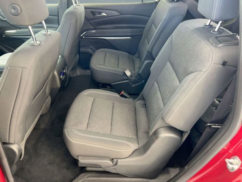 Used 2024 Chevrolet Traverse LT w/ LPO, Floor Liner Package image 16