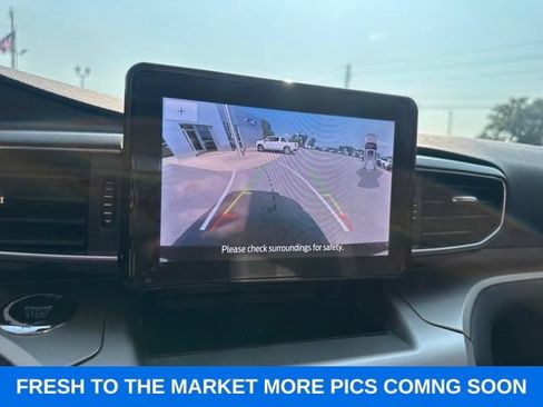 Used 2022 Ford Explorer XLT w/ Equipment Group 202A AWD/4WD image 46
