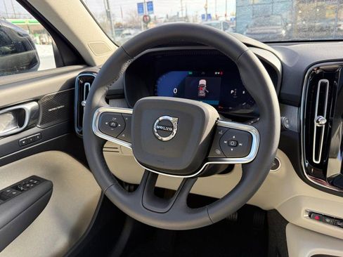 New 2026 Volvo XC40 B5 Ultra w/ Climate Package image 7