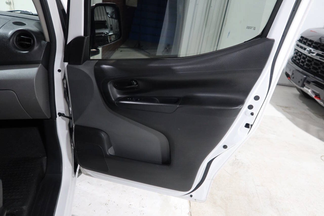 Used 2018 Nissan NV200 S w/ Cruise Control Package FWD image 14